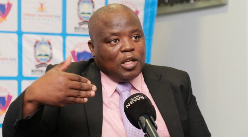 UMpengesi uvukuza abalandeli ngomdlalo weKaizer Chiefs