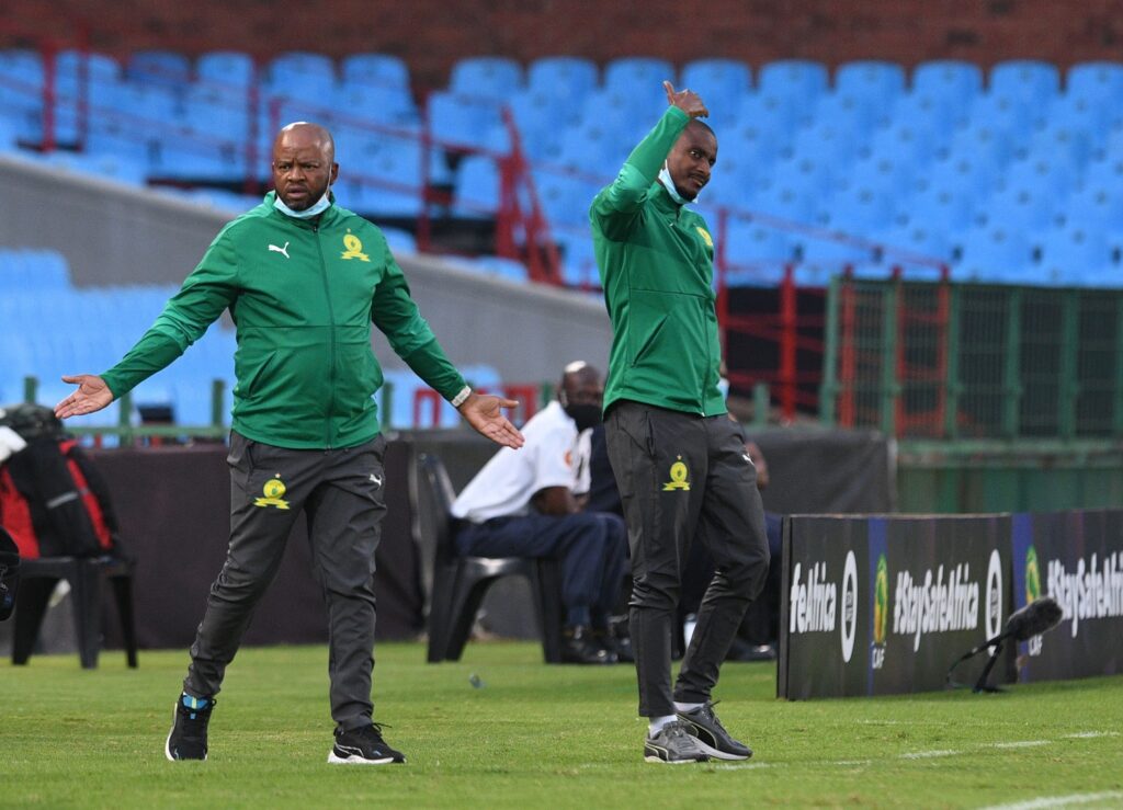 UMakaab udedela ibhomu emaqenjini ahalela uManqoba Mngqithi