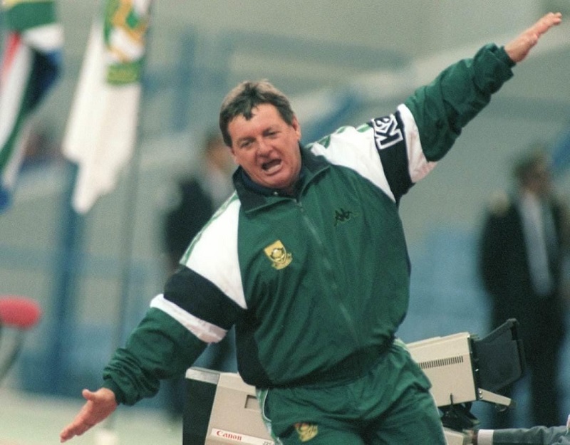Sekugcine kumenele uClive Barker owayecija iBafana Bafana