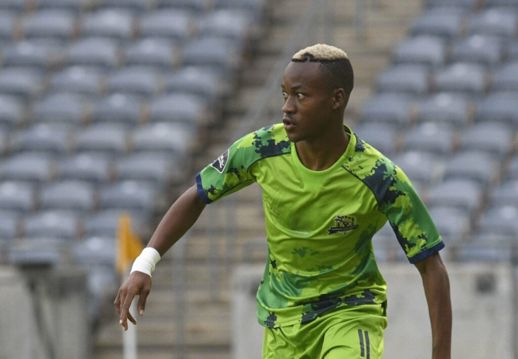 Iyokhempa eSpain i-Orlando Pirates, izohamba no-Otladisa