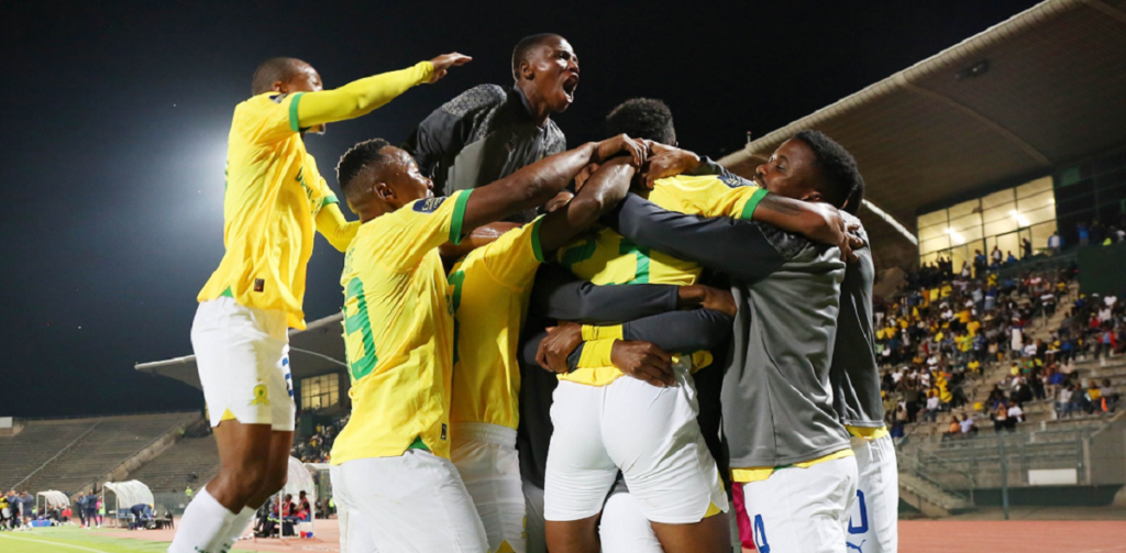 UManenzhe usola awePSL ngokuvulela iDowns uthelawayeka