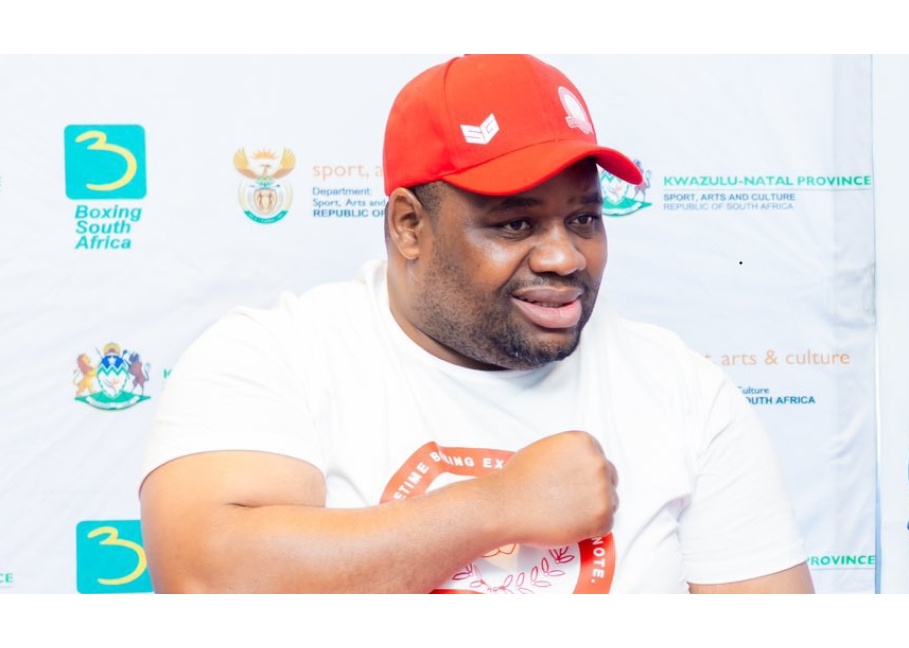 UDladla ukhala ngokushoda kwabelungu kwibhodi yeBSA