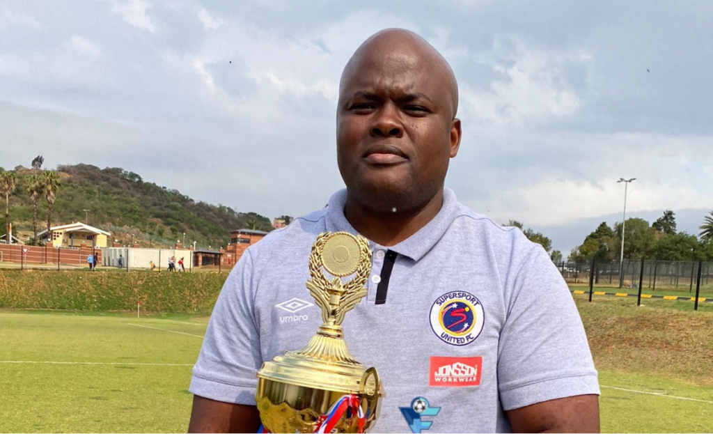 IDowns ayigcini ngabadlali, isicwiya nezikhulu kwiSuperSport