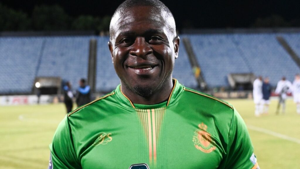 ‘Iphiwe’ uNyame eyoMdlali oVelele koweChiefs neRoyal AM