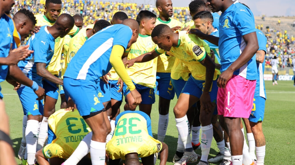U-Mokwena uthinyuliswa eyokunconywa yizimbangi zeDonws