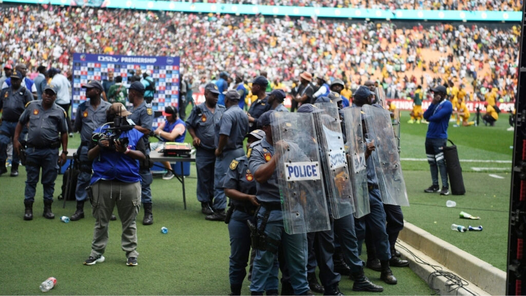Abalandeli bafake iChiefs odakeni, bahlela ukuyiduba