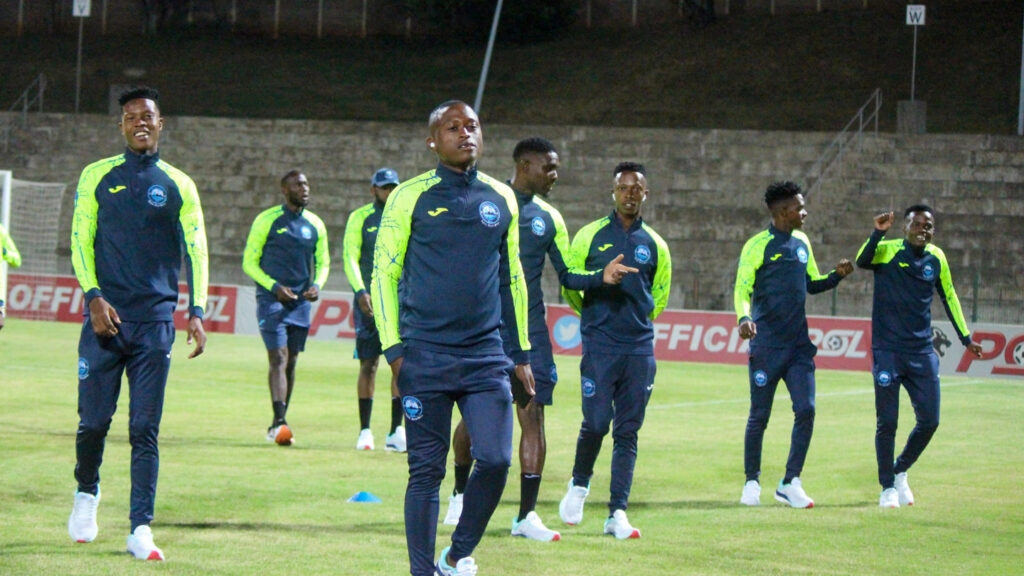 Badonswe ngendlebe abeRichards Bay kubhukula iSpurs