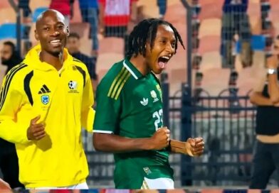Umqeqeshi weBafana Bafana uzishaya isifuba ngokunqoba kwi-Egypt eCairo
