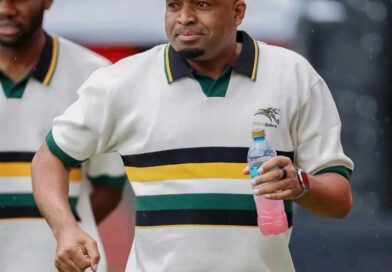 UKhune uxwayisa iBafana Bafana ngokweya iKenya